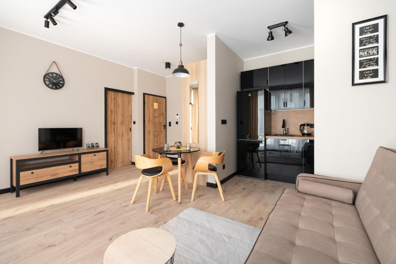 Superapart Aignera Apt 4, Family Friendly Oasis Varsó Kültér fotó